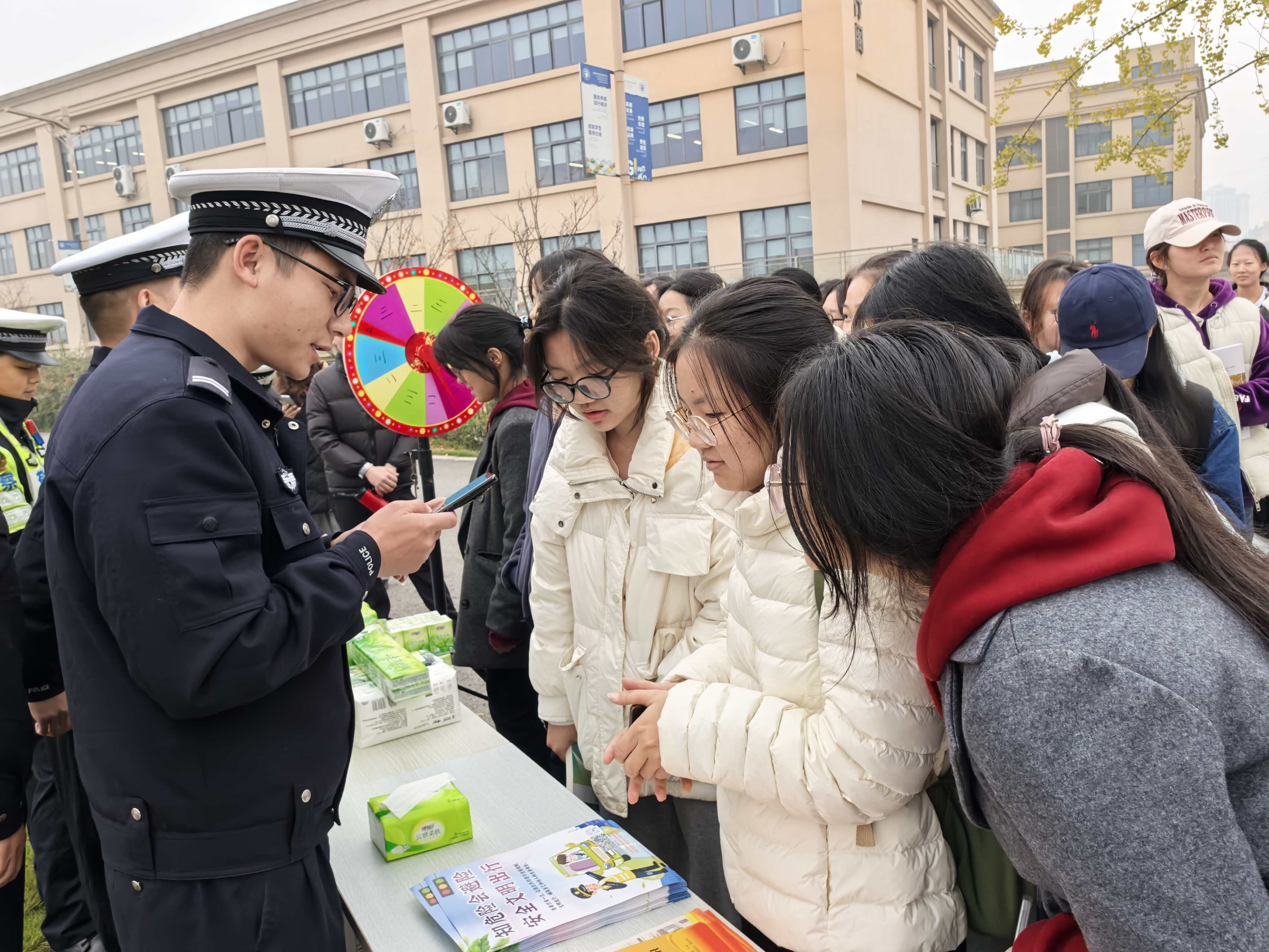 1764668315111581.jpg 1764668315111581.jpg