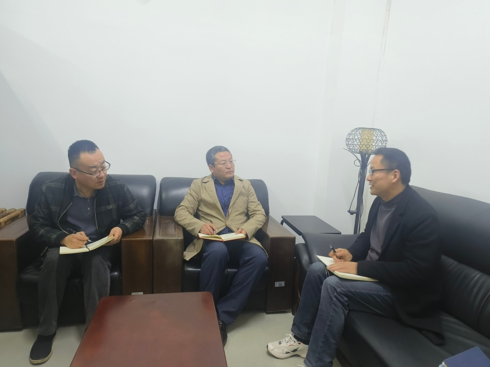 1773819387508162.jpg 1773819387508162.jpg